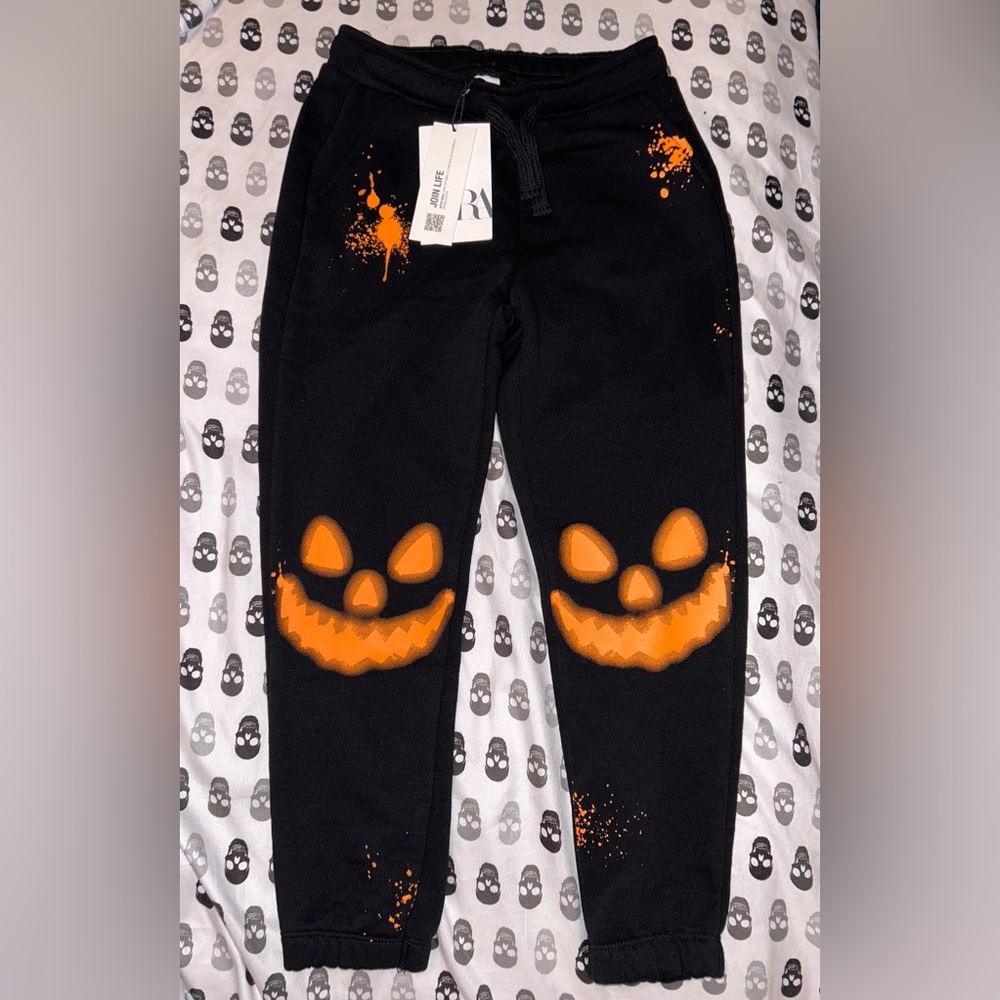 ▪️SOLD▪️Zara Boys Halloween Jogging Pants